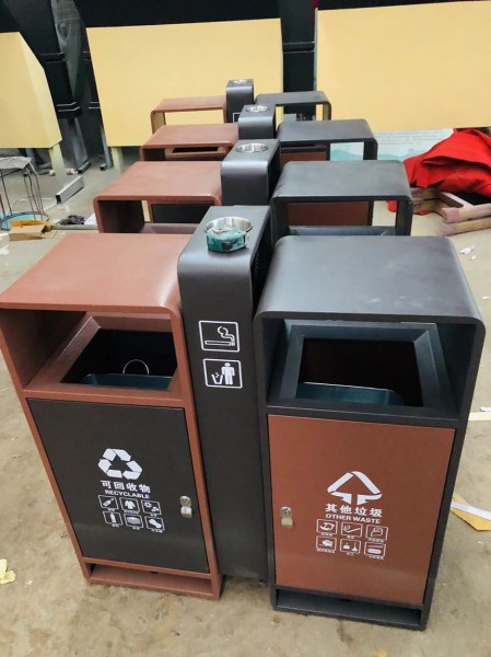 濟(jì)寧垃圾桶